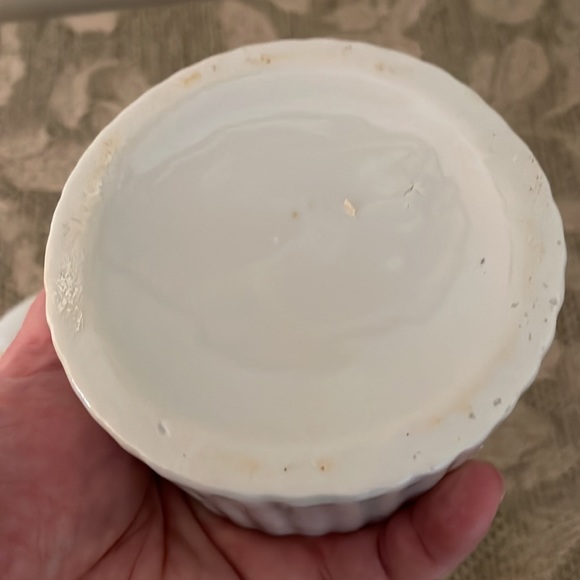 Porcelain Cupcake w/Flowers Vintage - Picture 5 of 8